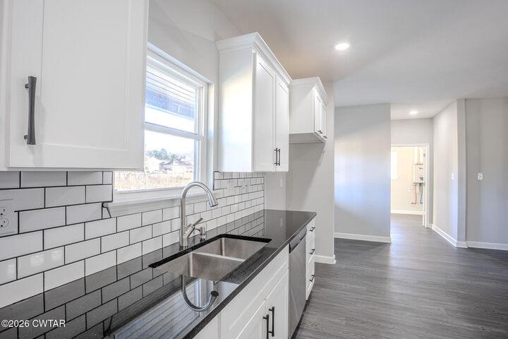 Property Photo:  430 Preston Drive  TN 38012 