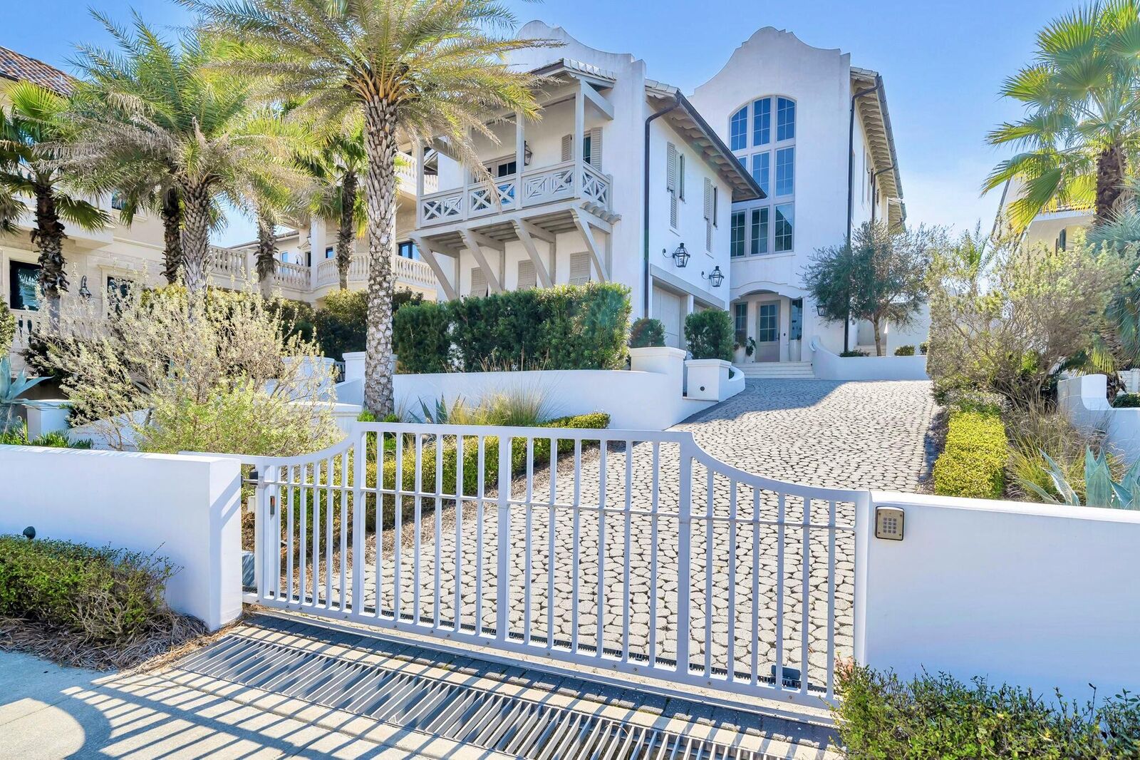 Property Photo:  384 Beachside Drive  FL 32413 