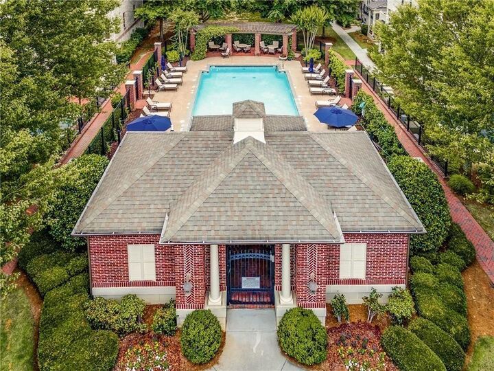 Property Photo: 3635 E Paces Circle NE 1407 GA 30326