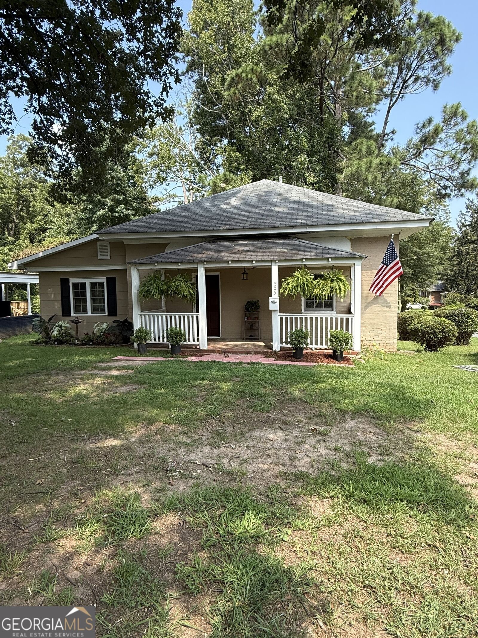 Property Photo: 505 Kincaid Avenue GA 30224