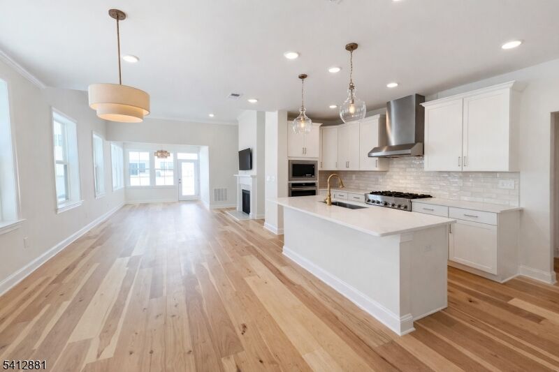 Property Photo: 18 Whitaker Ln NJ 07931