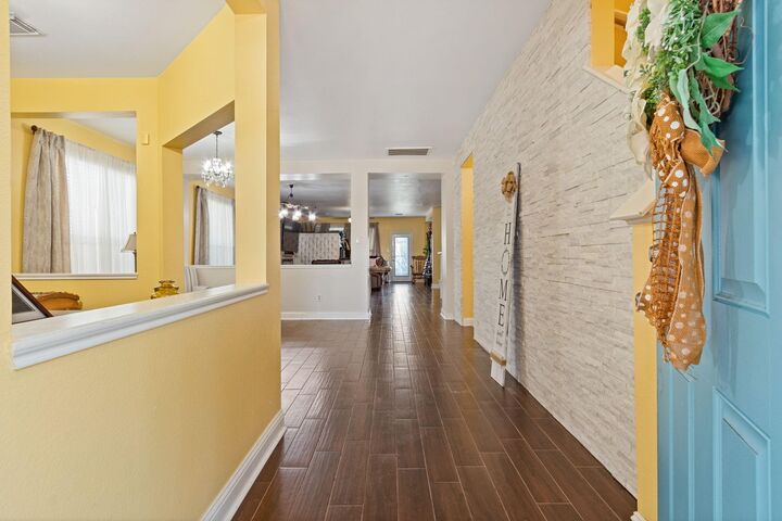 Property Photo:  531 Remington Lodge Court  TX 77073 