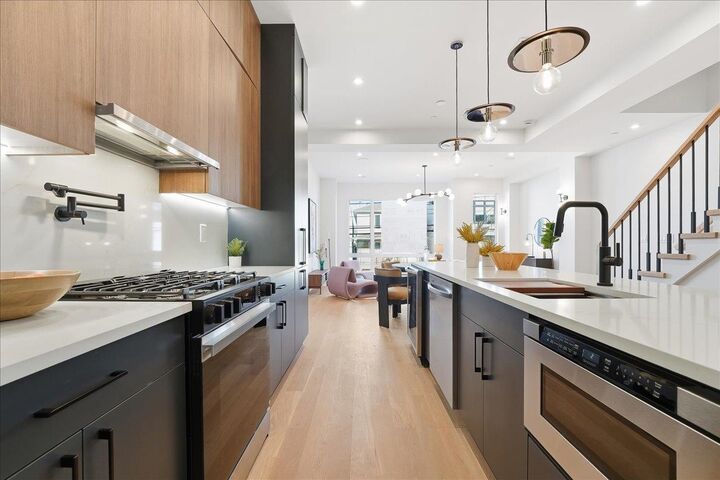 Property Photo: 105 Laidlaw Ave 2 NJ 07306