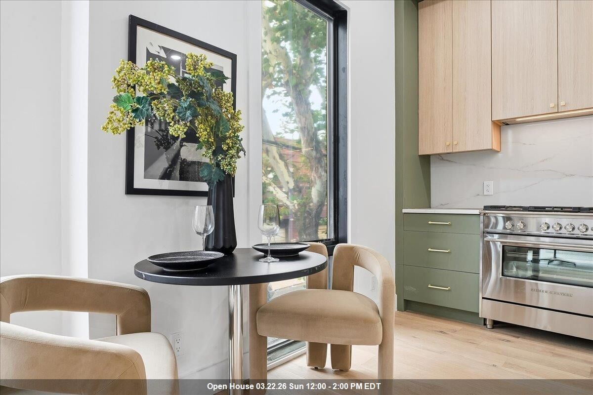 Property Photo:  100 Webster Ave 2  NJ 07307 