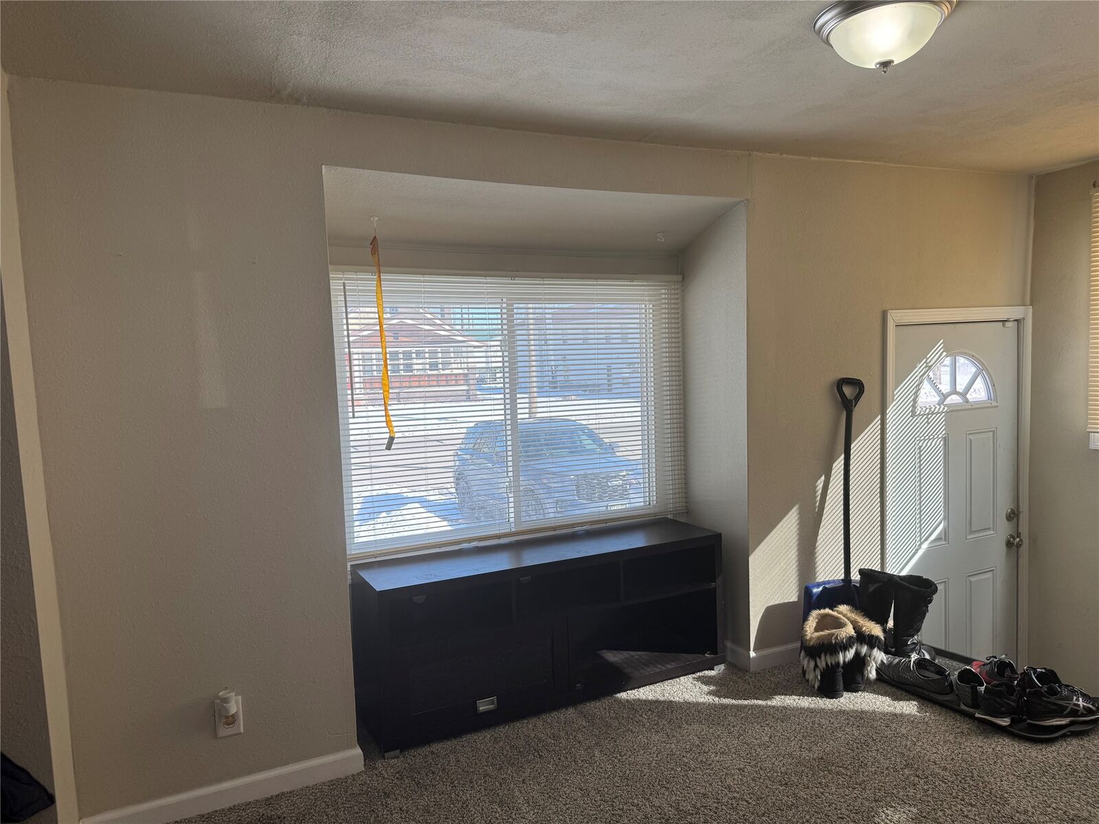 Property Photo:  819 Division Street  IA 50036 