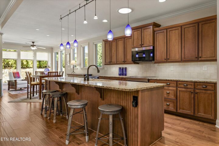 Property Photo:  400 Burney Circle  TN 37934 