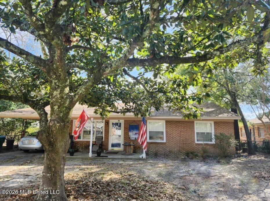 Property Photo: 2306 Curcor Drive MS 39507