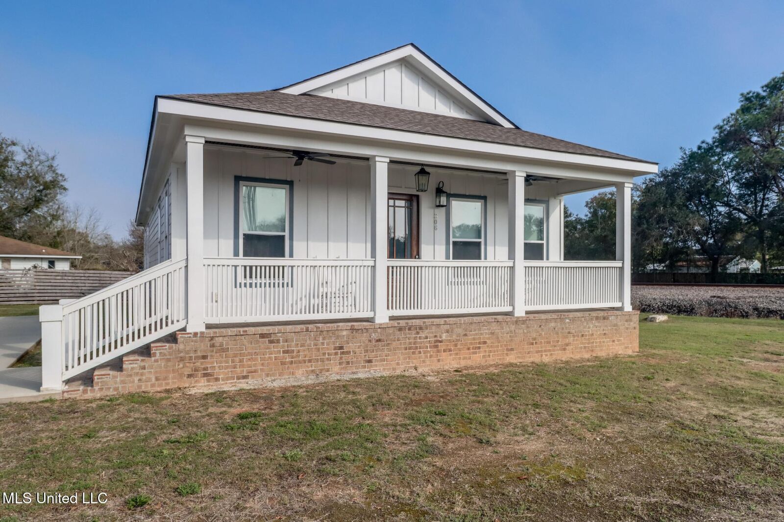 Property Photo: 306 Cowan Road MS 39507