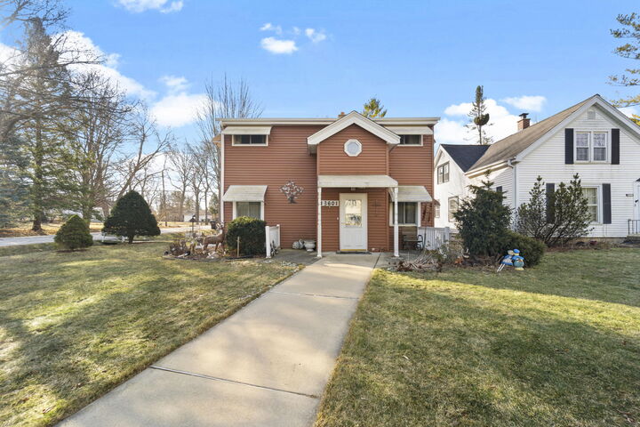 Property Photo:  13601 W Prospect Dr  WI 53151 