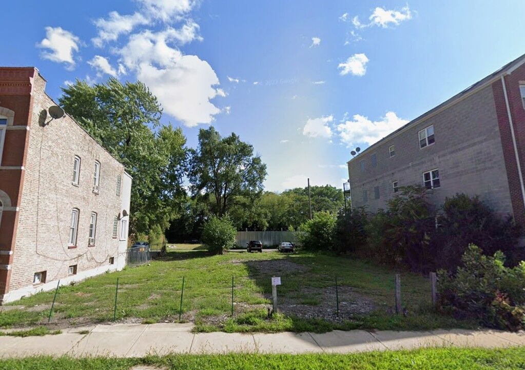 Property Photo: 2919 W Arthington Street IL 60612