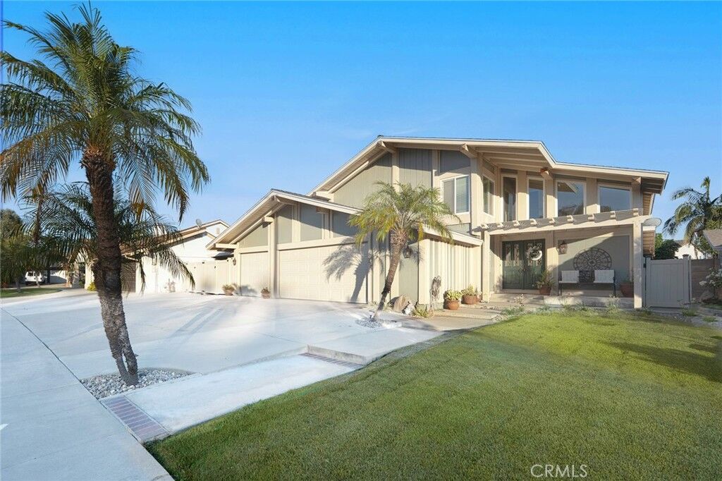 Property Photo:  2244 W Beverly Drive  CA 92868 