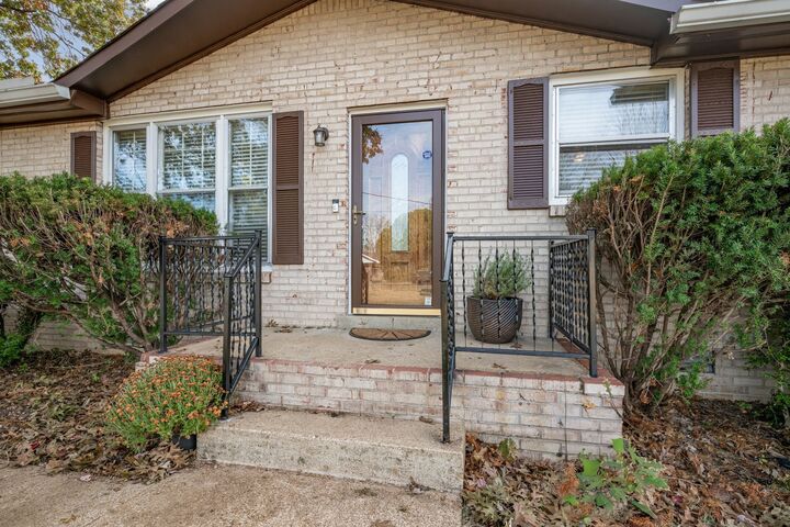 Property Photo:  3107 Larkspur Dr  TN 37207 