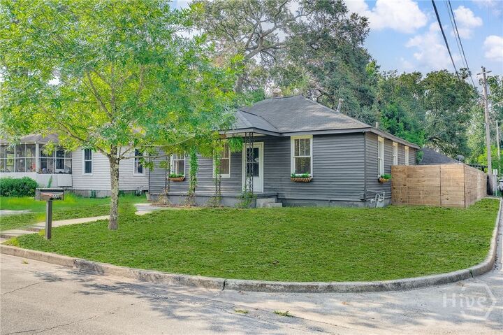 Property Photo:  1901 Duval Street  GA 31404 