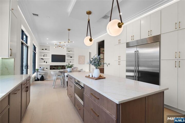 Property Photo:  40 Godfrey Terrace  NJ 07452 