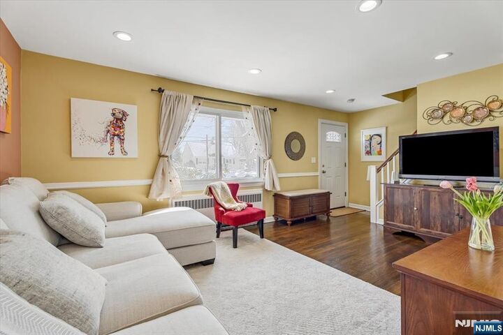 Property Photo: 491 Dorchester Road NJ 07450