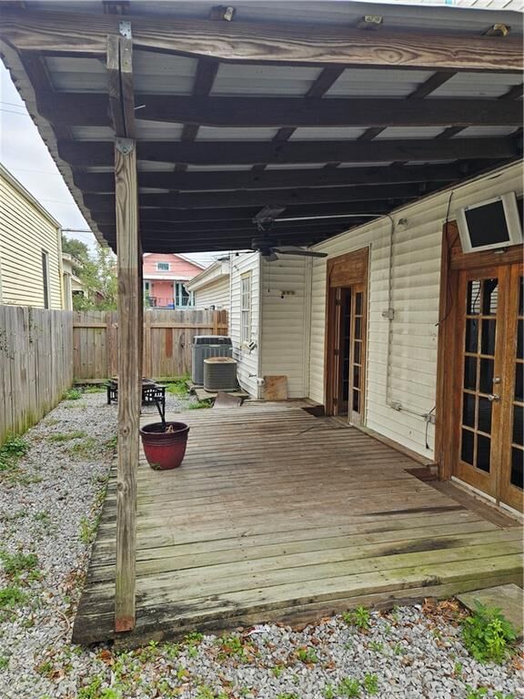 Property Photo:  4901 Iberville Street  LA 70119 