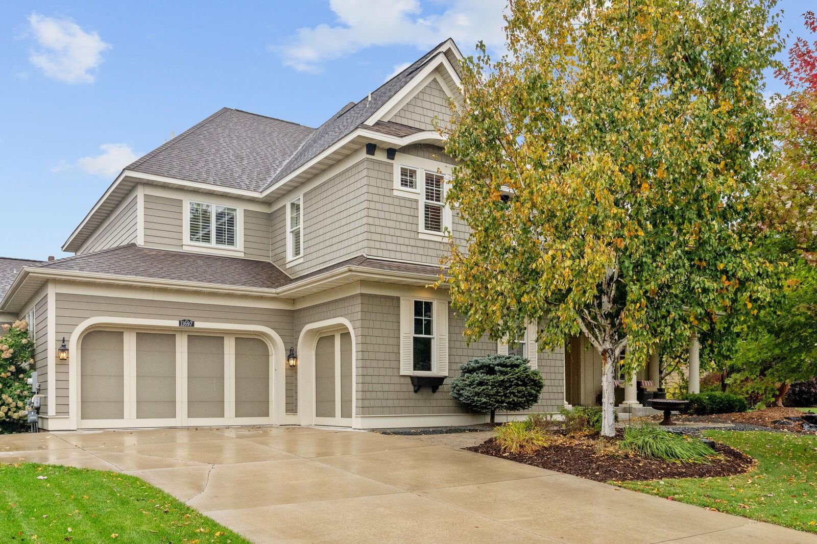 Property Photo: 11697 Aster Way MN 55129