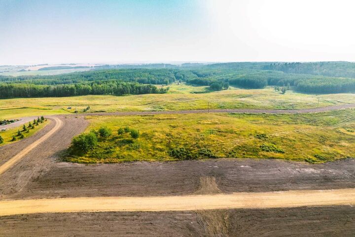Property Photo: #4 - 423003 Range Road 14 AB T0C 2J0