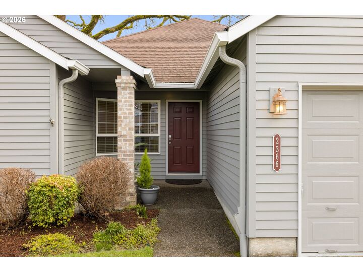 Property Photo:  2366 NE Lindsey Dr  OR 97124 