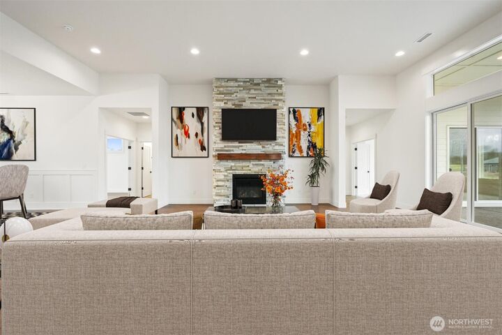 Property Photo: 2413 74th Avenue Ct NW WA 98335