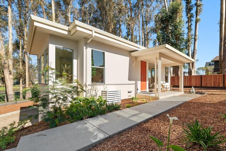 Property Photo: 30 Ryans Way CA 95062