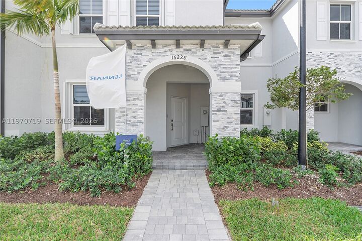 Property Photo: 16228 SW 291st St FL 33033
