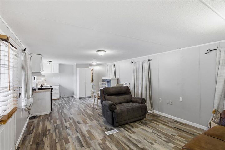 Property Photo: 6925 Old Hecker Road LA 70647