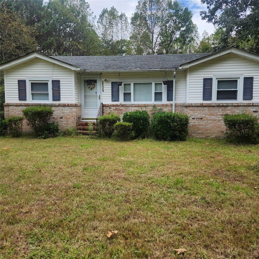 Property Photo: 20320 Tabernacle Road VA 23011