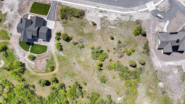 Property Photo: 680 N Cherry Creek Pkwy 6 UT 84333