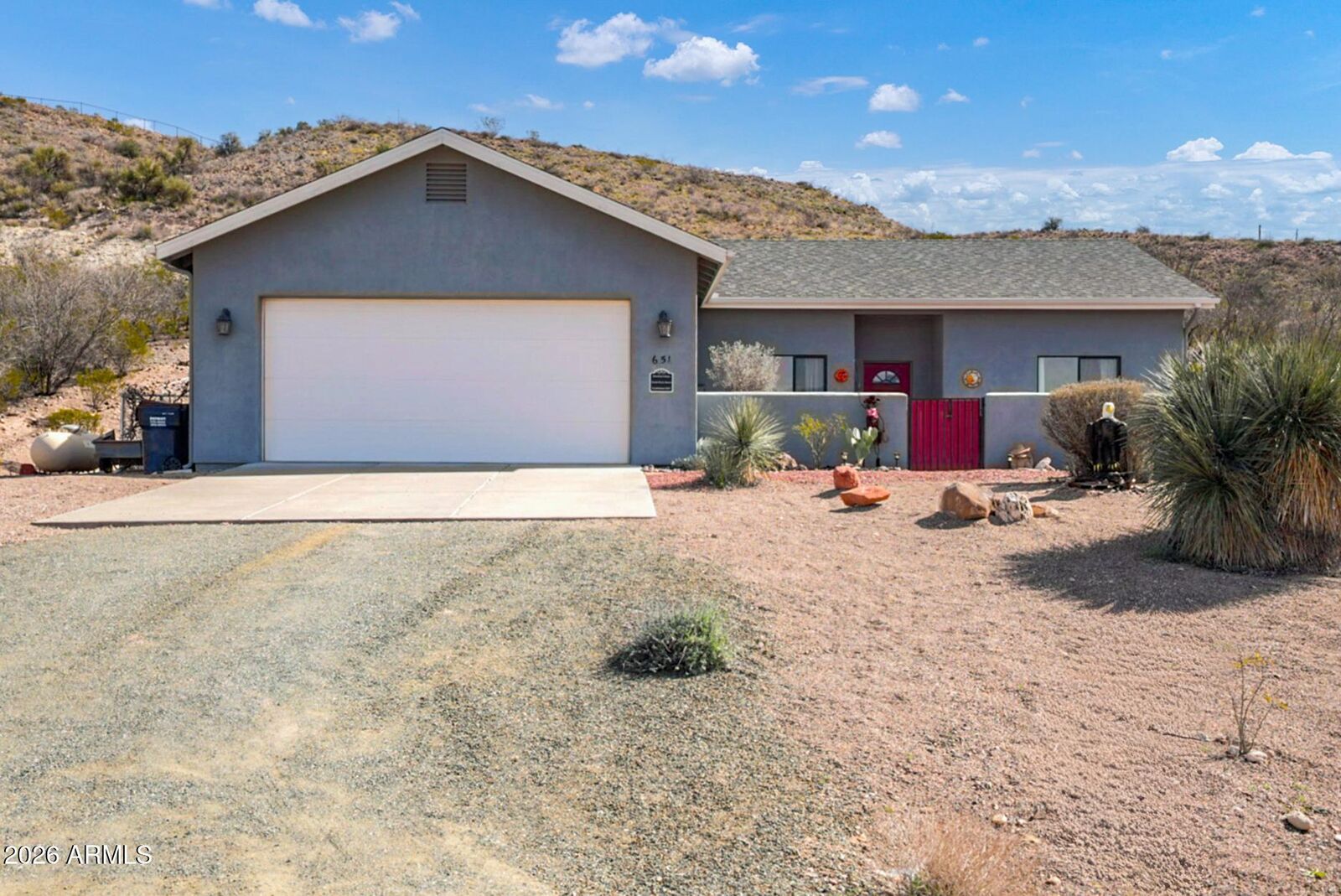 Property Photo: 651 S McCracken Lane AZ 86322