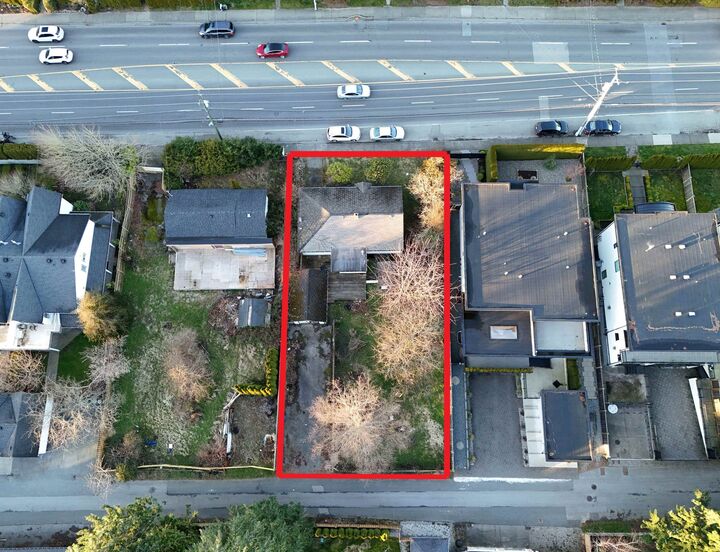 Property Photo: 14068 North Bluff Road BC V4B 3C3