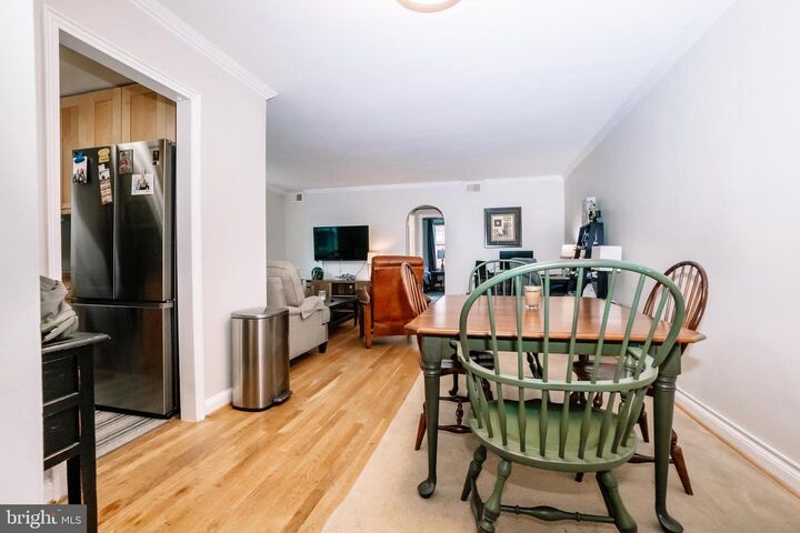 Property Photo: 26 S Old Glebe Road 305-B VA 22204