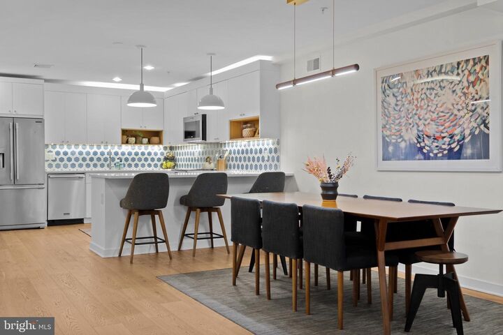 Property Photo:  807 S 6th Street  PA 19147 