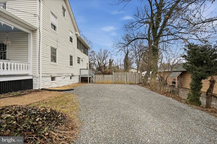 Property Photo:  2 W Main Street  VA 22620 