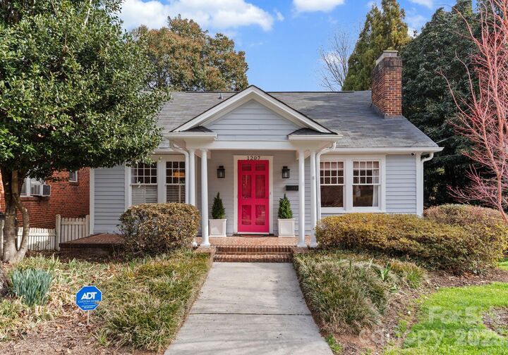 Property Photo: 1207 Buchanan Street NC 28203
