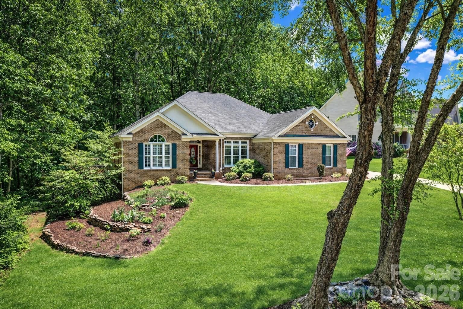 Property Photo:  160 Fernbrook Drive  NC 28117 