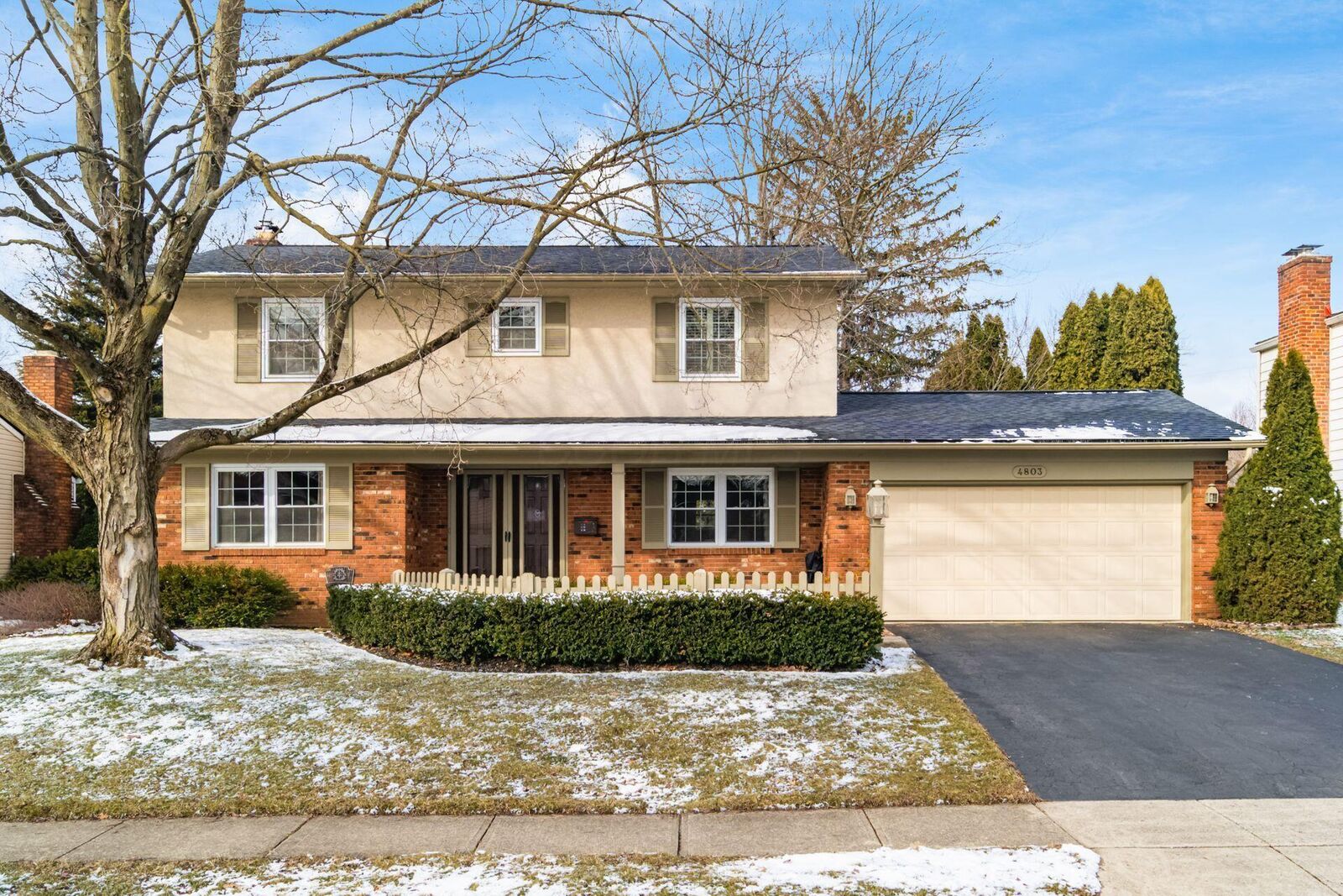 Property Photo:  4803 Wynwood Court  OH 43220 