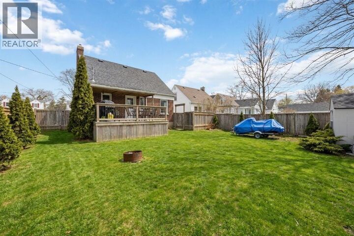 Property Photo:  240 Gibson Street  ON N7T 3N2 