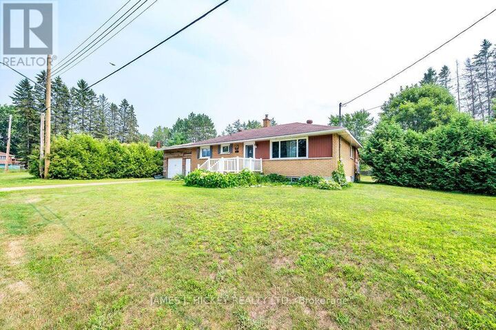 Property Photo: 115 Lorne Place ON K0J 1P0