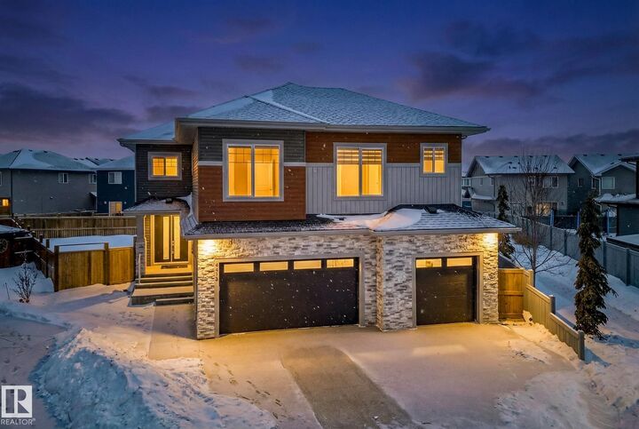 Property Photo: 4413 39 Street AB T4X 2B7