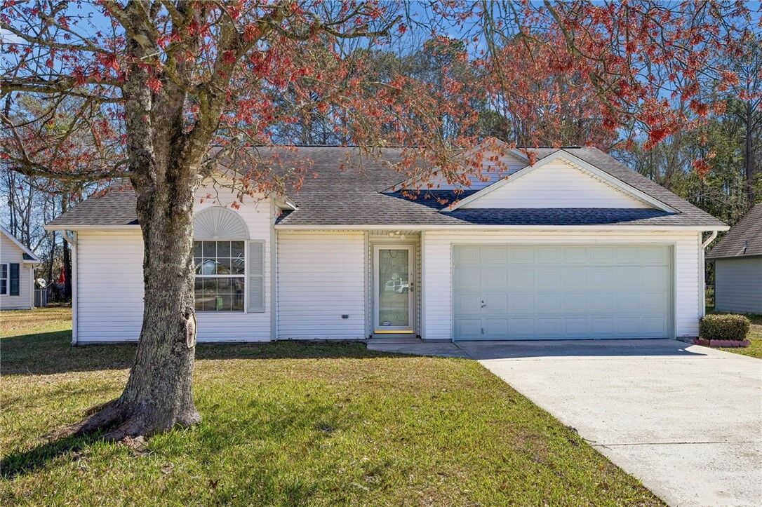 Property Photo:  134 Lake Ashley Drive  GA 31548 