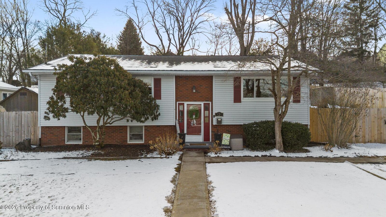 Property Photo:  424 New Street  PA 18642 