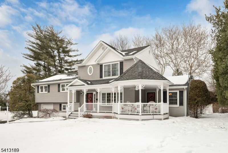 Property Photo:  47 Susan Dr  NJ 07624 