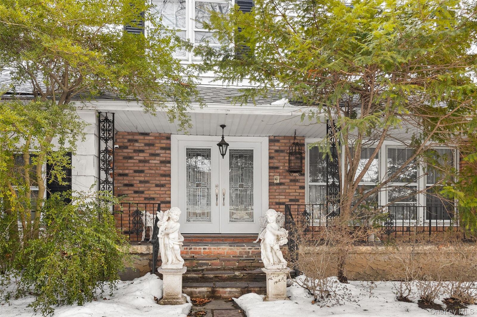 Property Photo:  20 Old Farm Road  NY 10583 