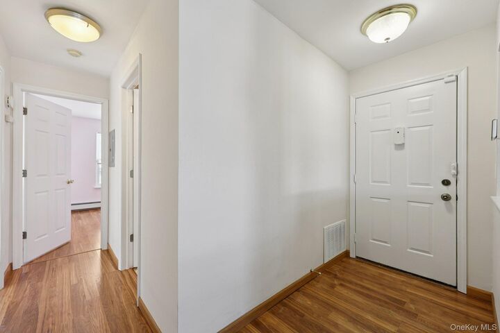 Property Photo:  14 Lexington Hill 3  NY 10926 