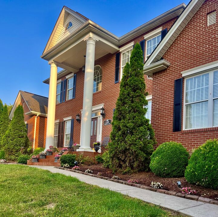 Property Photo:  1109 Broughton Court  TN 37814 