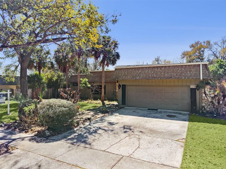 Property Photo: 6054 Marlberry Drive FL 32819