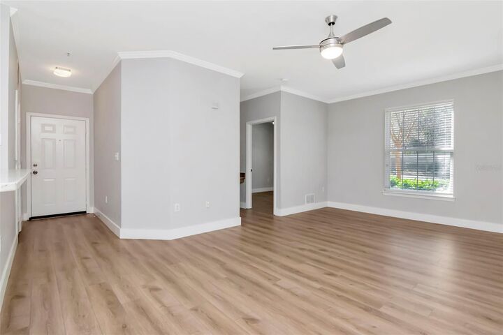 Property Photo:  9916 Courtney Palms Boulevard 103  FL 33619 