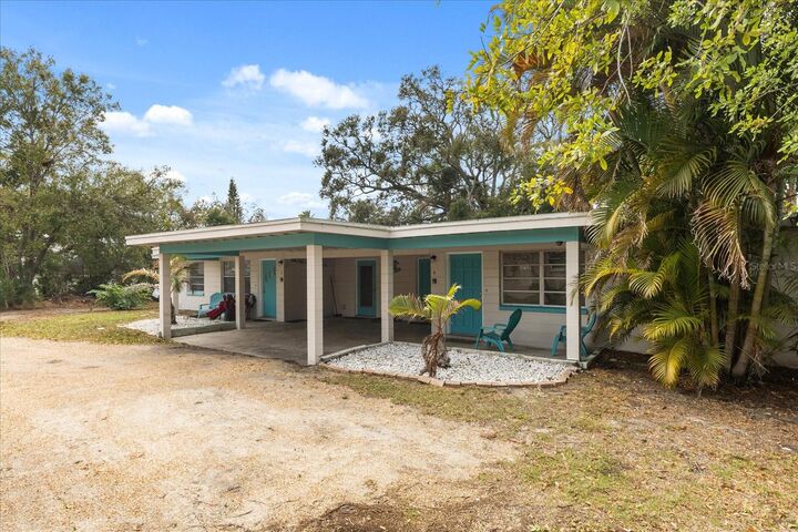 Property Photo:  1595 Howard Place A &Amp B  FL 33770 