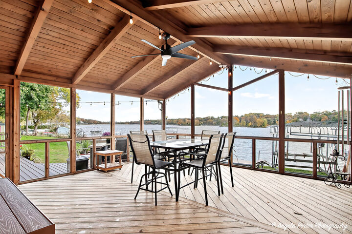 Property Photo:  5012 W Lake Shore Drive  IL 60097 